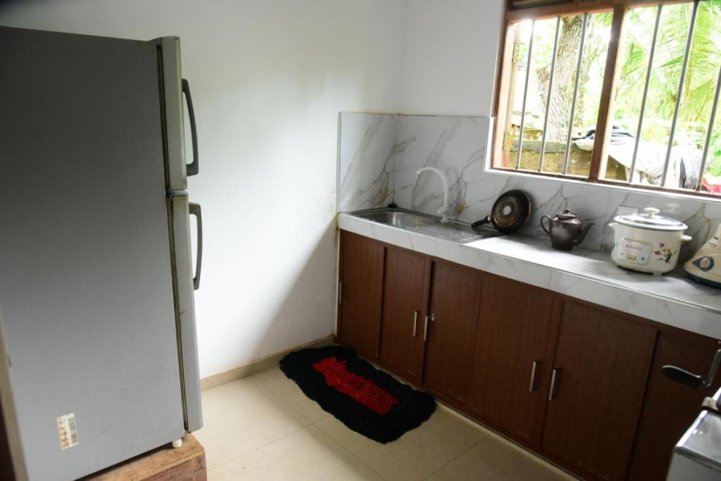 Sanjee Villa Hikkaduwa Bagian luar foto